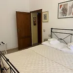 Ro Ma Apartment